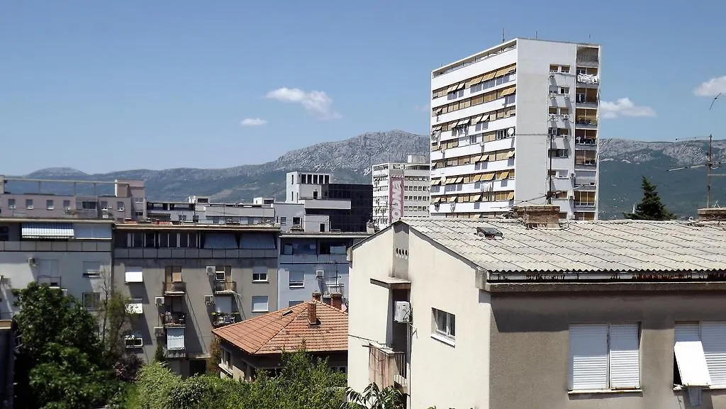 Guest House Vujevic Split 3*,